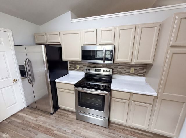 12839 Glengary Drive, Fishers, IN 46038