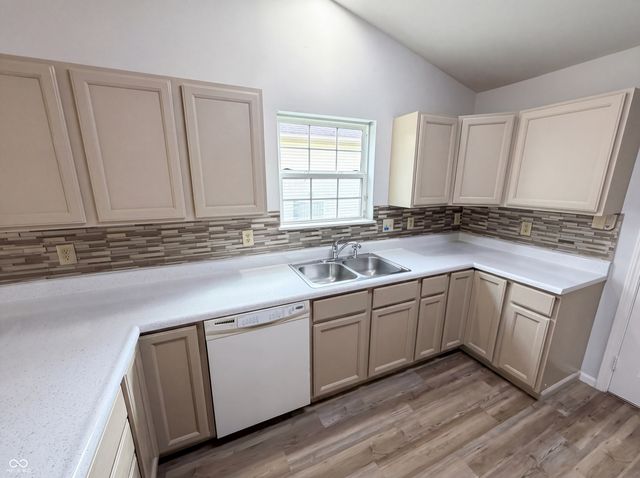 12839 Glengary Drive, Fishers, IN 46038