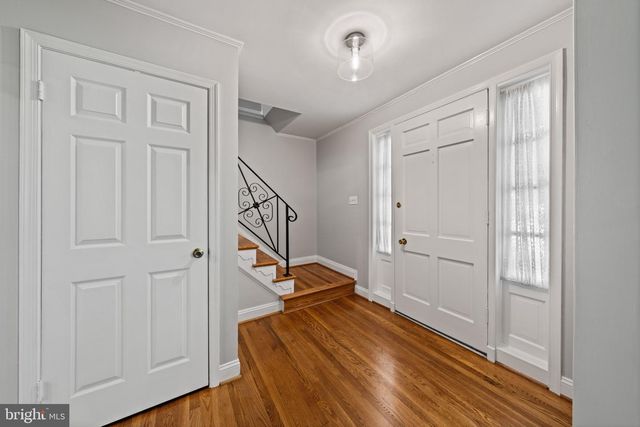 9809 BACON CT, Fairfax, VA 22032