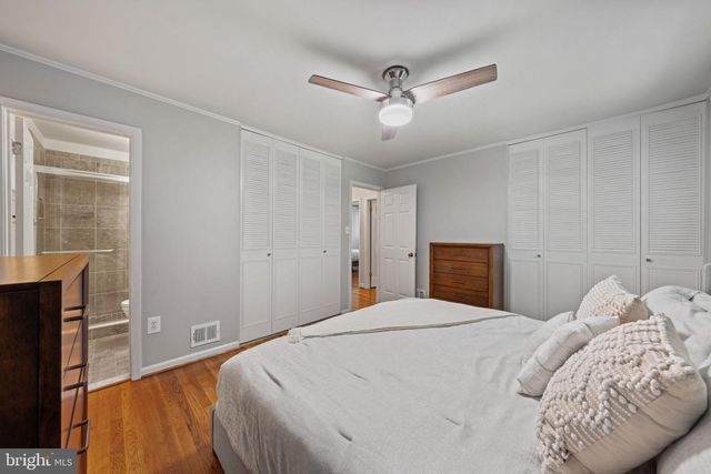 9809 BACON CT, Fairfax, VA 22032