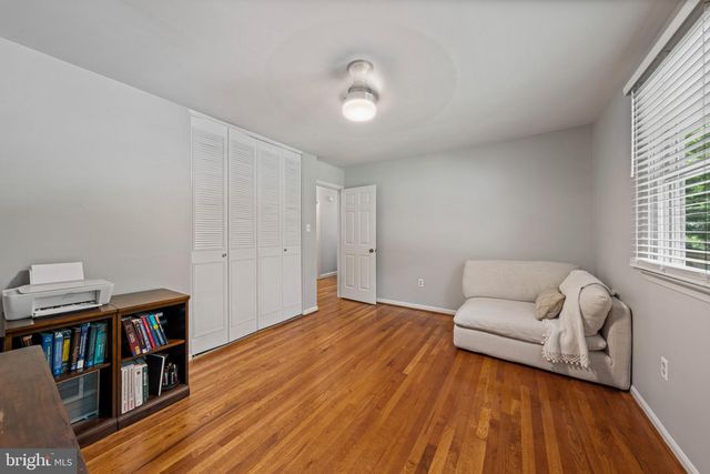 9809 BACON CT, Fairfax, VA 22032