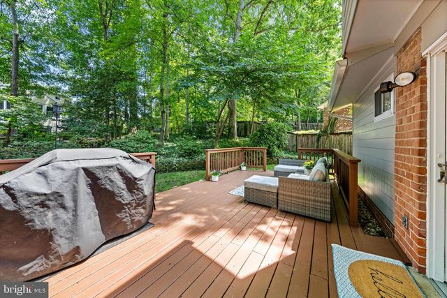 9809 BACON CT, Fairfax, VA 22032