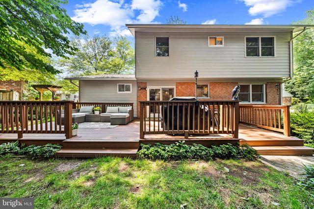 9809 BACON CT, Fairfax, VA 22032