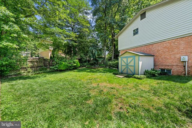 9809 BACON CT, Fairfax, VA 22032