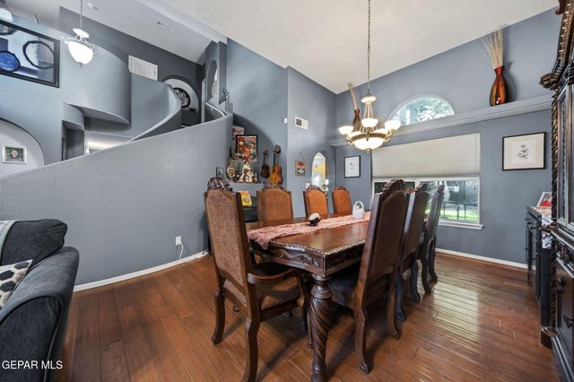 554 SHADOW WILLOW Drive, El Paso, TX 79922