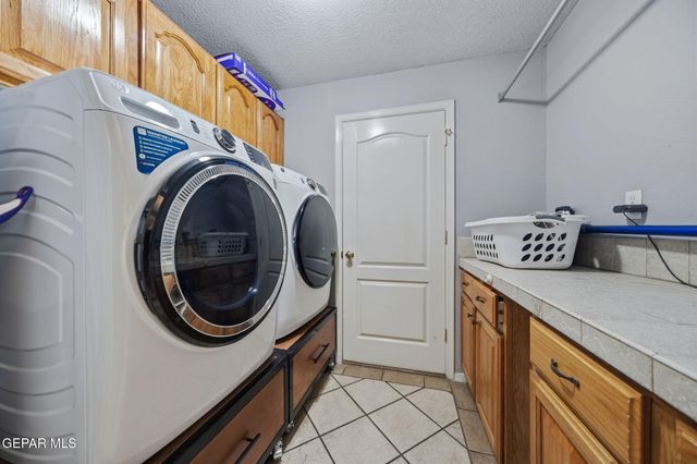 554 SHADOW WILLOW Drive, El Paso, TX 79922