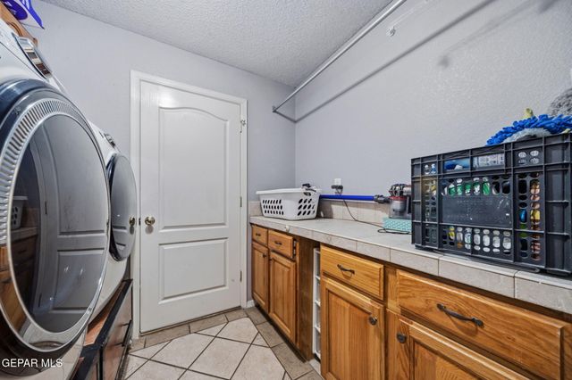 554 SHADOW WILLOW Drive, El Paso, TX 79922