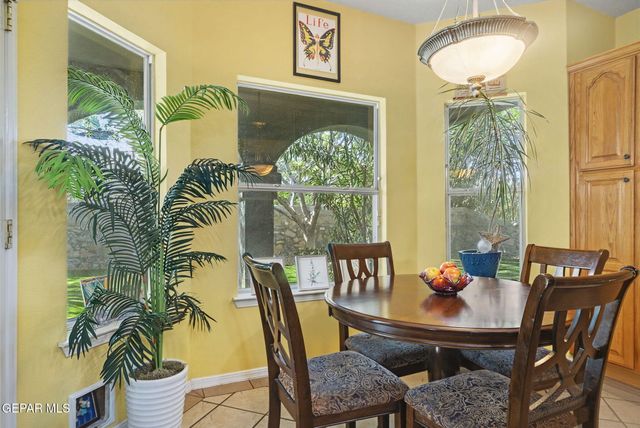 554 SHADOW WILLOW Drive, El Paso, TX 79922