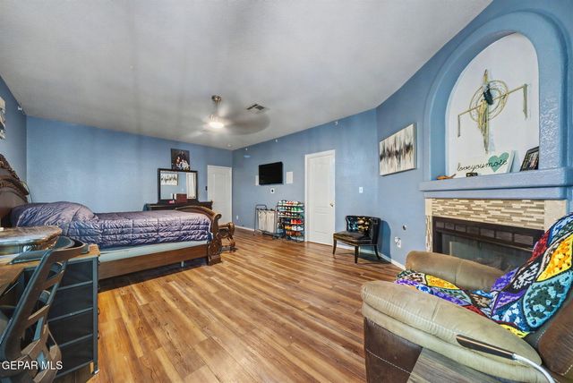 554 SHADOW WILLOW Drive, El Paso, TX 79922