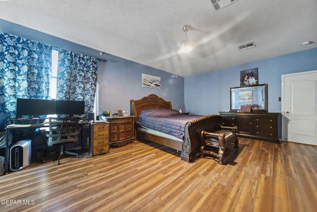 554 SHADOW WILLOW Drive, El Paso, TX 79922