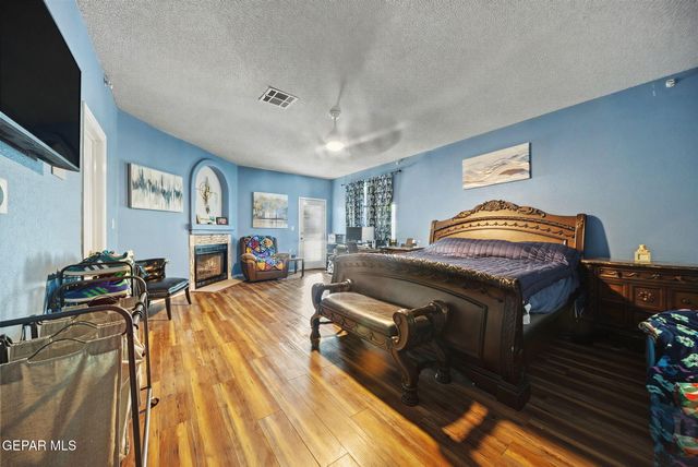 554 SHADOW WILLOW Drive, El Paso, TX 79922