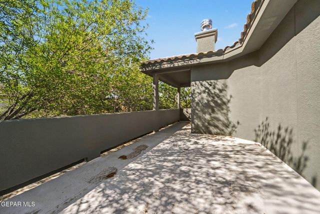 554 SHADOW WILLOW Drive, El Paso, TX 79922