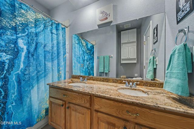 554 SHADOW WILLOW Drive, El Paso, TX 79922