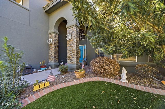 554 SHADOW WILLOW Drive, El Paso, TX 79922