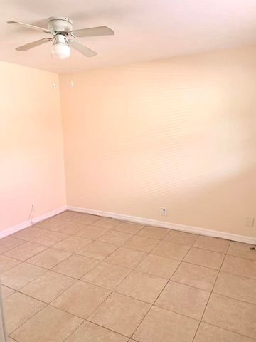 1029 S D Street 2, Lake Worth Beach, FL 33460