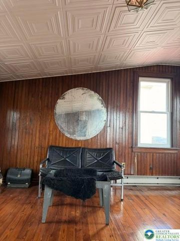 5934 Kernsville Road, Lowhill Twp, PA 18069