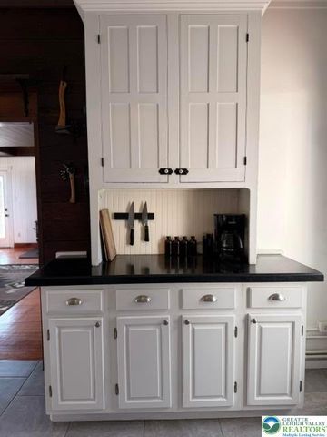 5934 Kernsville Road, Lowhill Twp, PA 18069