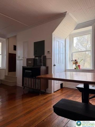 5934 Kernsville Road, Lowhill Twp, PA 18069