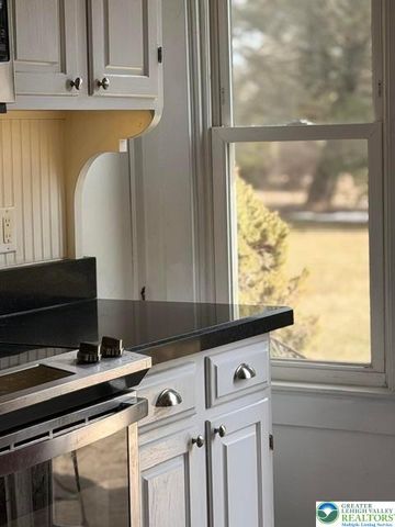 5934 Kernsville Road, Lowhill Twp, PA 18069