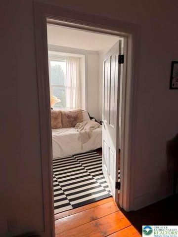 5934 Kernsville Road, Lowhill Twp, PA 18069