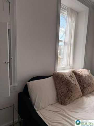 5934 Kernsville Road, Lowhill Twp, PA 18069