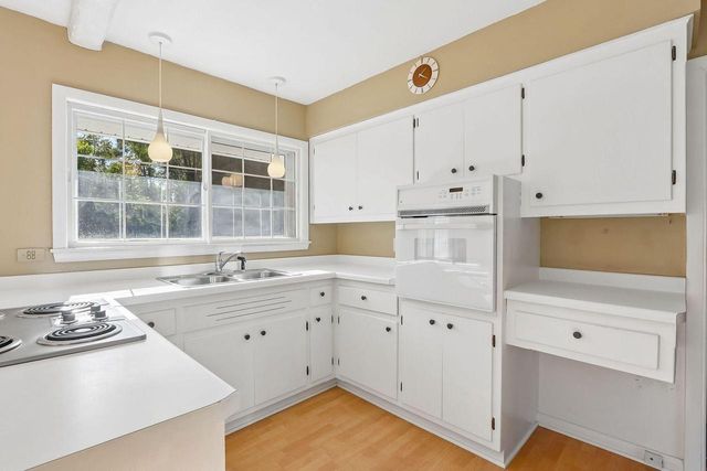 3250 Bermuda BOULEVARD, Brookfield, WI 53045