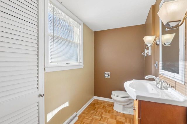 3250 Bermuda BOULEVARD, Brookfield, WI 53045