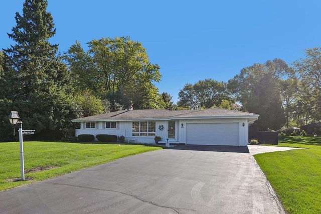 3250 Bermuda BOULEVARD, Brookfield, WI 53045