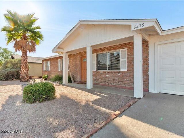 8226 E Plaza Avenue, Scottsdale, AZ 85250