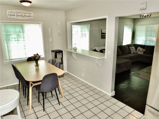 25050 Eshelman Ave, Lomita, CA 90717