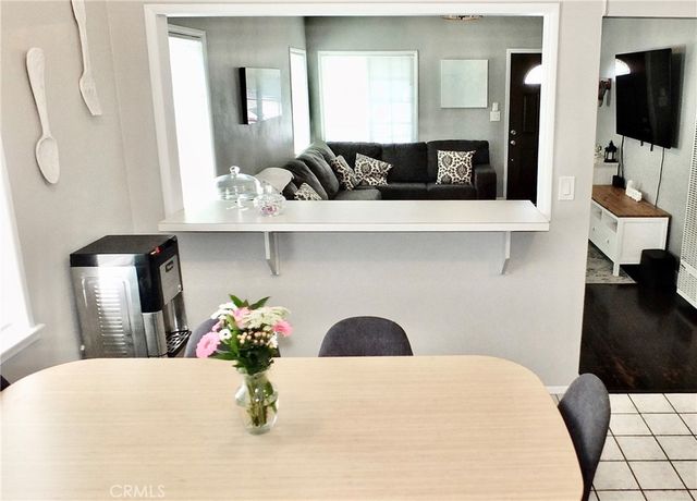 25050 Eshelman Ave, Lomita, CA 90717