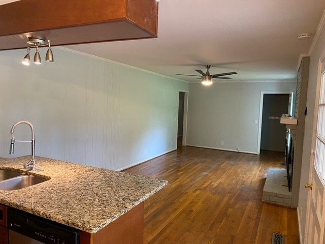 709 Davis Dr, Brentwood, TN 37027