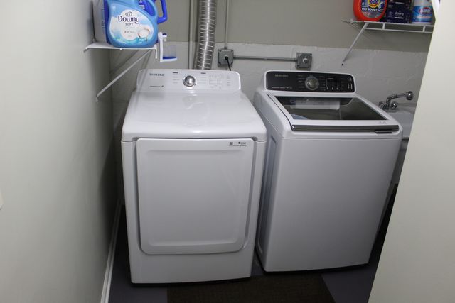 1503 Hickory Street, Waukegan, IL 60085