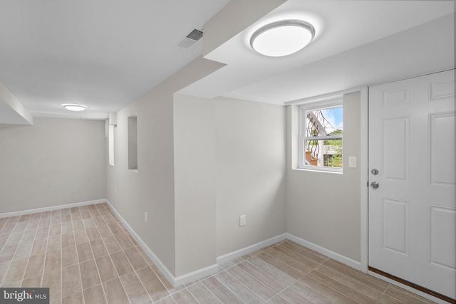 5021 A STREET, Washington, DC 20019