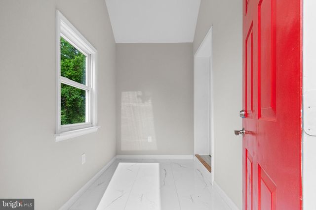 5021 A ST SE, Washington, DC 20019