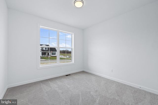 300 STEEPLE VIEW DR, Hanover, PA 17331
