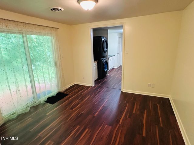 2502 Marbleton Road, Unicoi, TN 37692