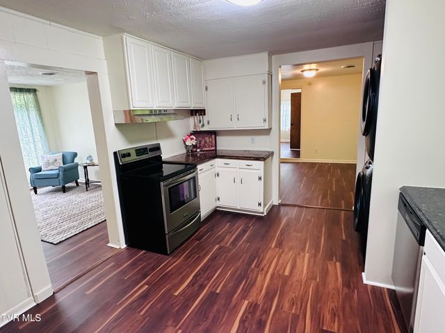 2502 Marbleton Road, Unicoi, TN 37692