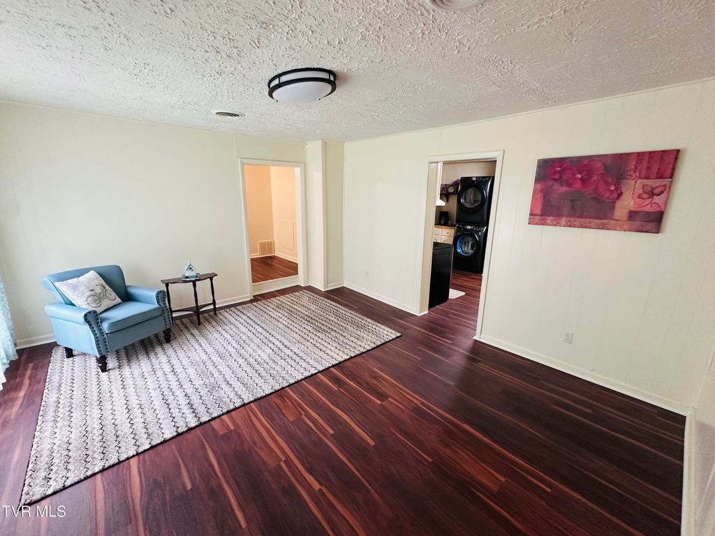 2502 Marbleton Road, Unicoi, TN 37692