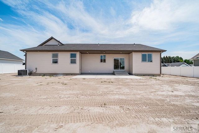 612 Boxwood Drive, Idaho Falls, ID 83402