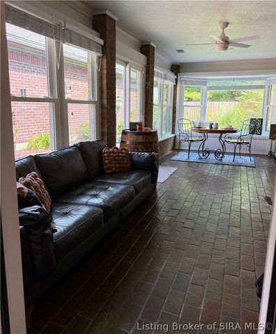 3214 Slate Creek Court, New Albany, IN 47150