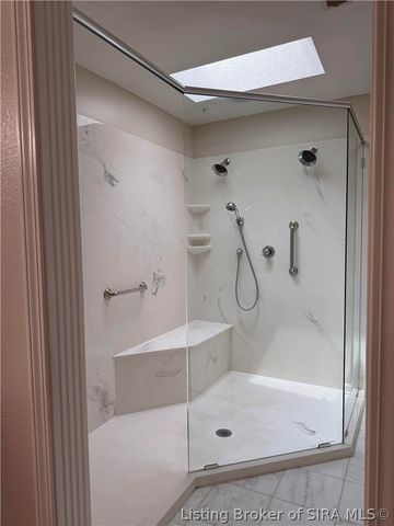 3214 Slate Creek Court, New Albany, IN 47150