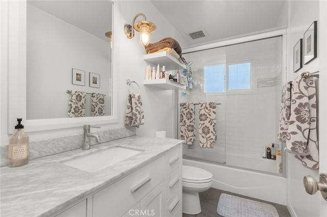 69 18th Street, Hermosa Beach, CA 90254