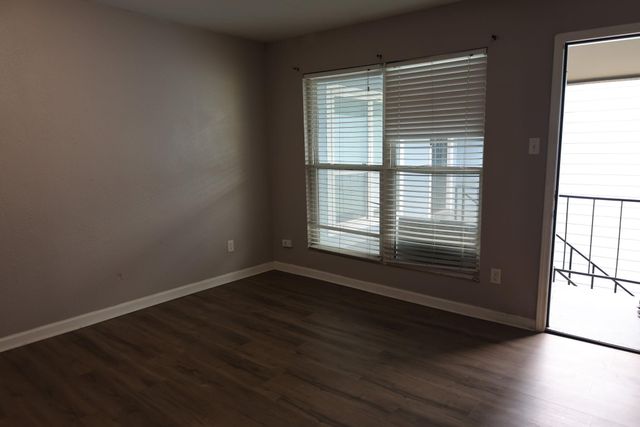 5625 Antoine Drive 1314, Houston, TX 77091