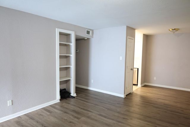 5625 Antoine Drive 1314, Houston, TX 77091