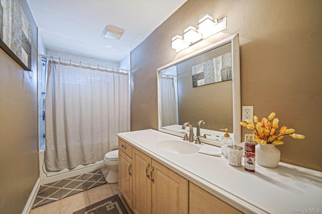 83 Revilo Avenue, Shirley, NY 11967