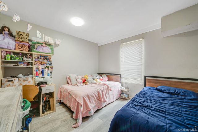 83 Revilo Avenue, Shirley, NY 11967