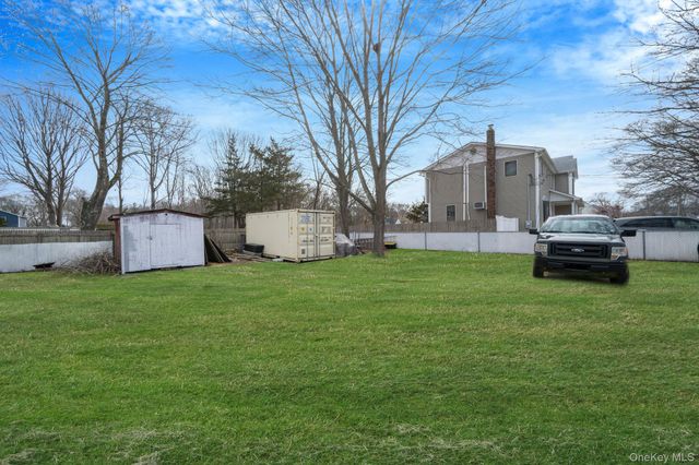 83 Revilo Avenue, Shirley, NY 11967