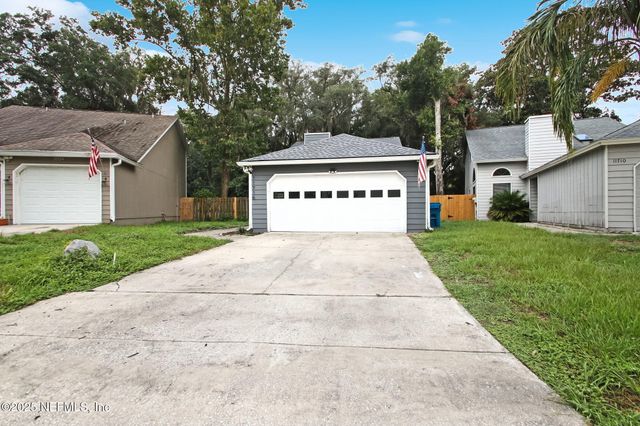 11716 VALLEY GARDEN Drive, Jacksonville, FL 32225