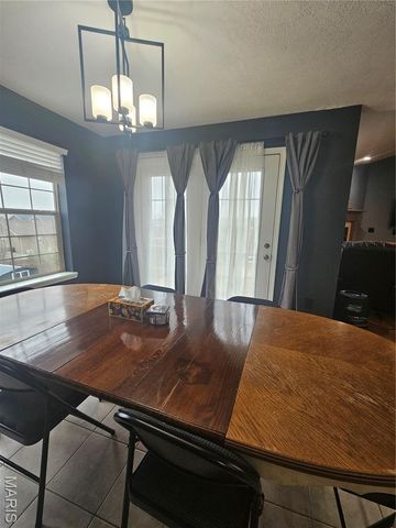 139 Lyle Curtis Circle, Waynesville, MO 65583